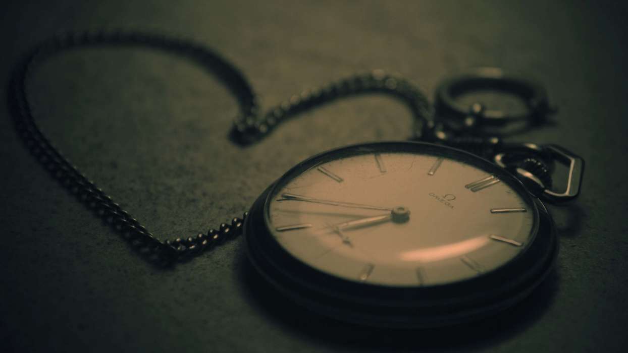 Clock,Objects
