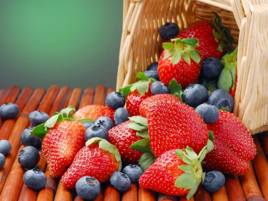 Food,Berries,Strawberry,Plants