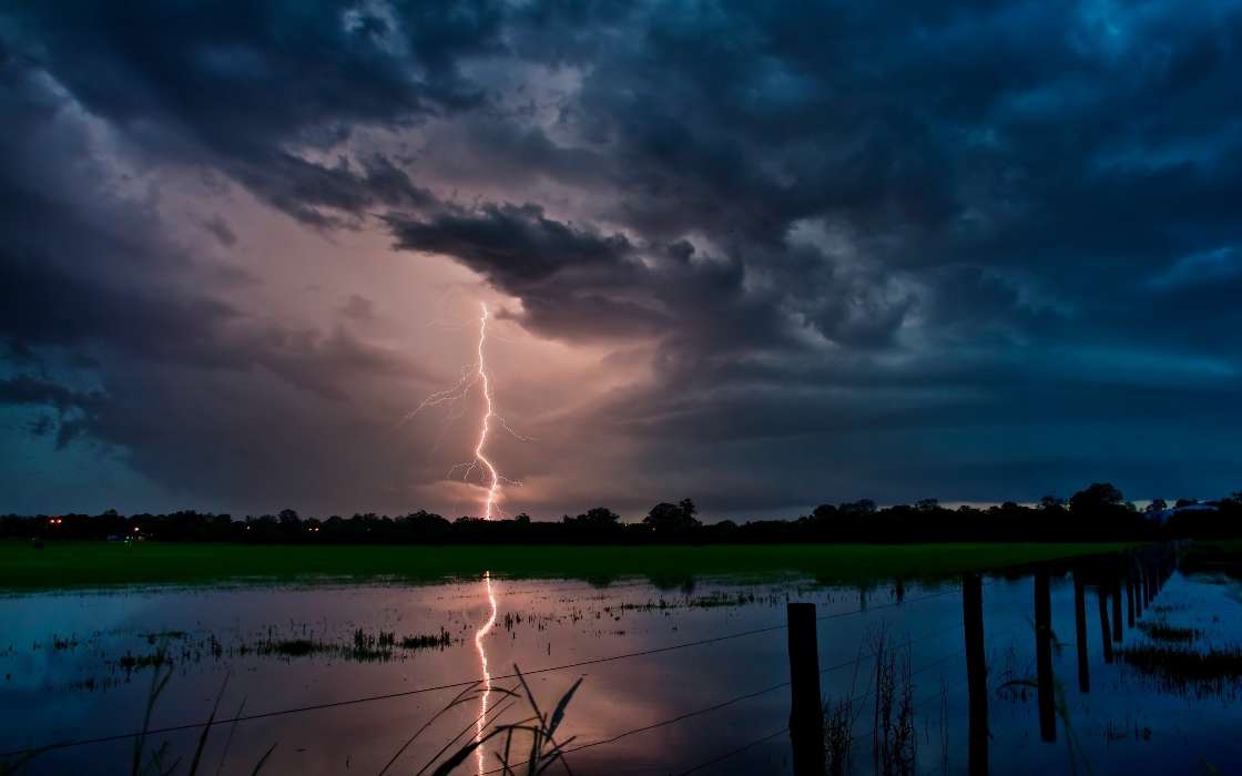 Lightning,Night,Landscape